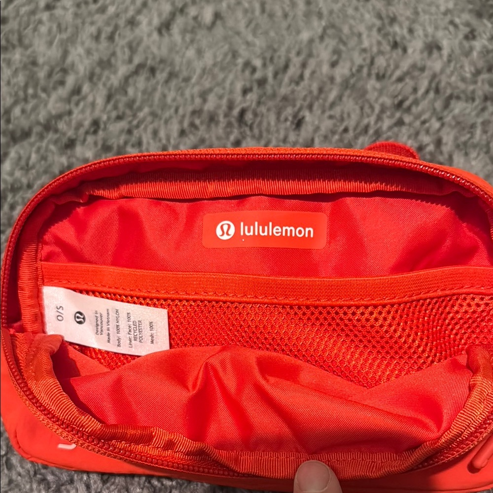 Lululemon Red/orange Crossbody Bag - Picture 2 of 4